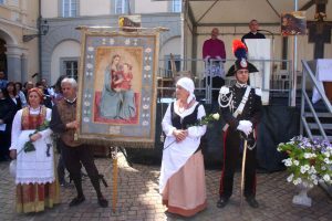 Madonna di Montenero, festa della Patrona e benedizione delle mamme in attesa