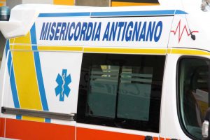 Porta a Terra: investito da uno scooter, 59enne in ospedale