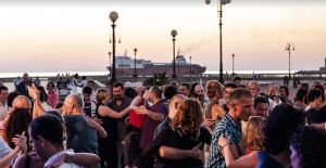 Tango Argentino, torna la Milonga Solidale sulla splendida terrazza sul mare