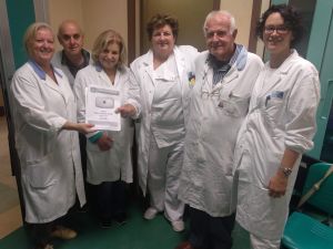 LivornoPress AVO donazione fasciatoio al reparto radiologia
