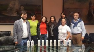 LivornoPress Asa contro la plastica, regala 50 borracce ai ragazzi di Friday For Future