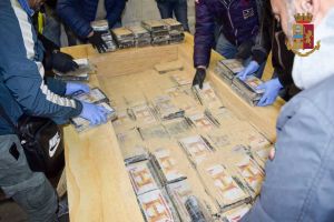 LivornoPress sequestro 300 chilli droga in porto