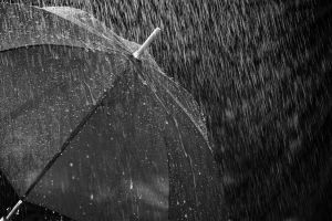 LivornoPress temporale ombrello pioggia