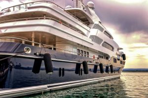 yacht, immagine generica di archivio