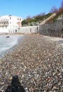Spiaggia del sale antignano sassi