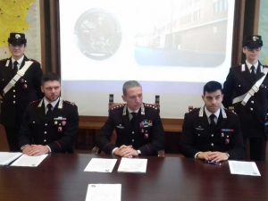 cs carabinieri arresto per furto