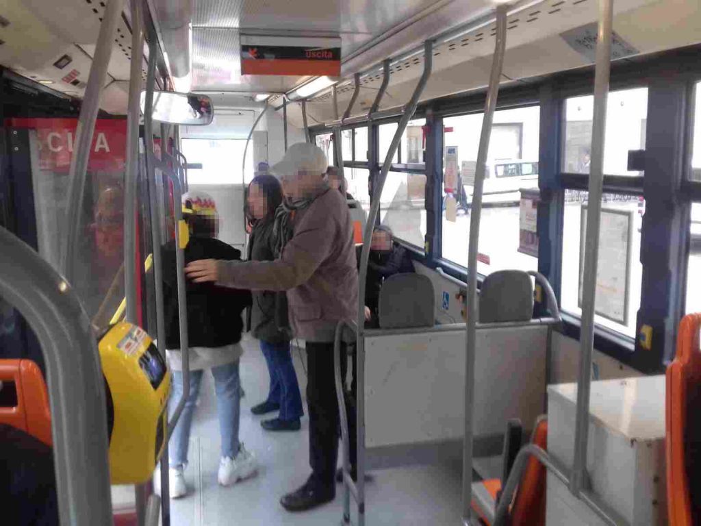 autobus vuoti (2)
