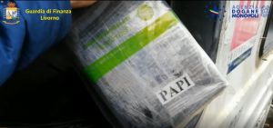 Livorno, sequestrati in porto 40 chili di cocaina del valore di 6,4milioni (Video)