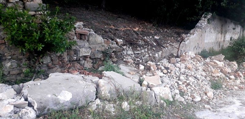 Crollo tratto di muro del Castello Pasquini