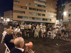 Piazza Cavallotti, residenti e commercianti incontrano Salvetti