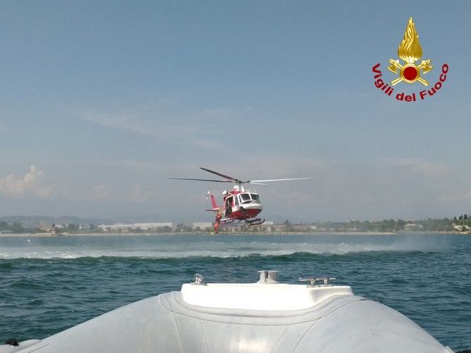 Sommozzatori con elicottero, potenziato il soccorso acquatico dei Vigili del Fuoco