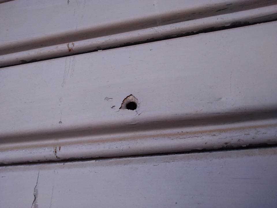 Spari contro il circolo Arci di Shangai