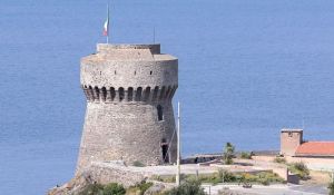 Capraia_Isola_-_Torre_del_Porto