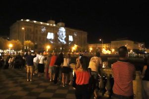Mascagni Festival, i giochi di luce alla Terrazza e sul viale Italia