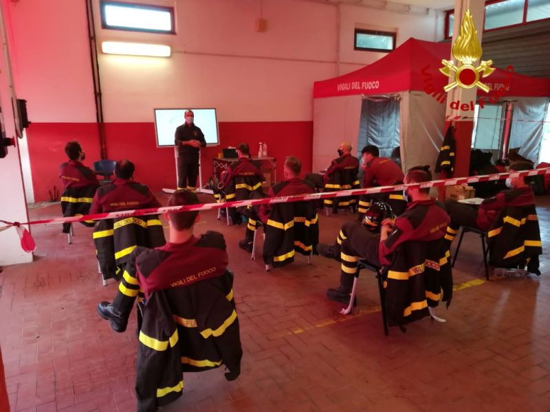 Elba Terminato il cosrso di formazione, diplomati 9 Vigili del Fuoco Volontari