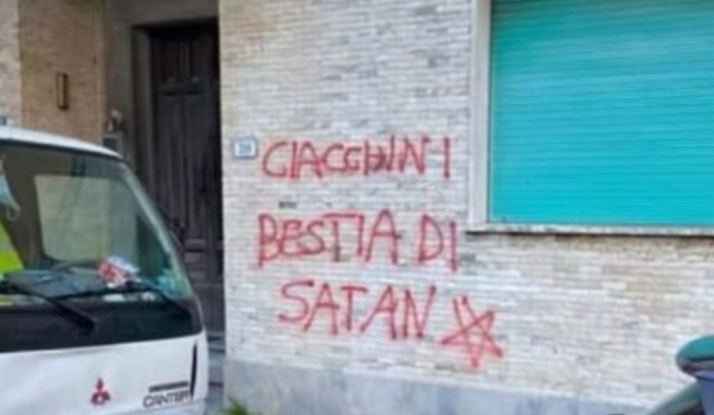 Dopo il caso coppie gay scritte e stella a 5 punte per il consigliere della Lega