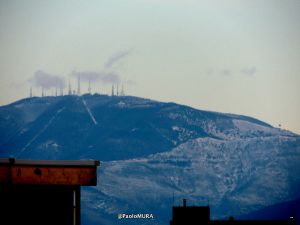 Il grande freddo, Apuane e monte Serra innevati negli scatti di Paolo Mura