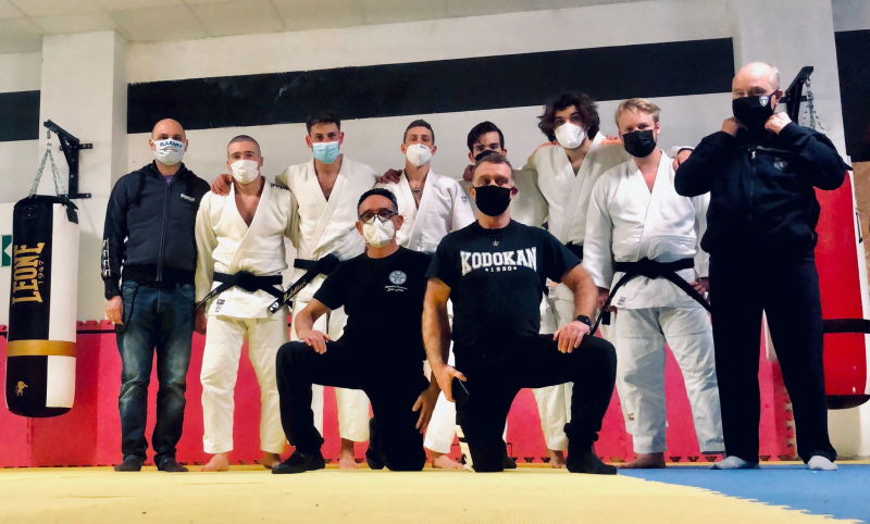 Nel Judo Distinguono Le Cinture Nere