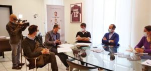 Non chiederemo più la tassa di soggiorno ai nostri clienti, la protesta, gli albergatori Confcommercio