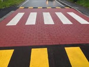 sicurezza stradale, passaggio pedonale