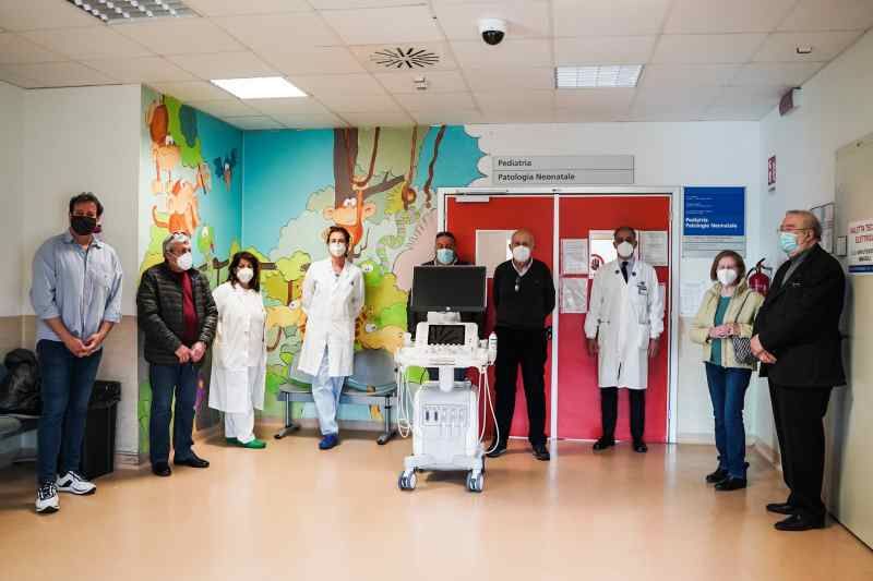 “Insieme per la vita” dona ecografo da 40mila euro a pediatria
