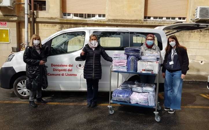 Inassociazione e Cure Palliative donano indumenti per i ricoverati 