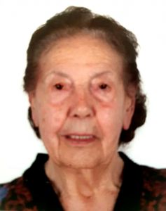 Domani, Nonna Suema festeggia 100 anni