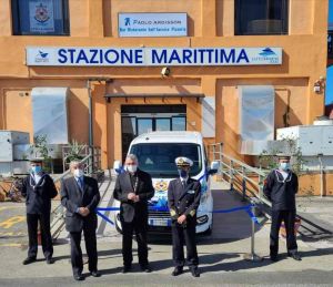 Nuovo Minivan per l’associazione Stella Maris di Livorno