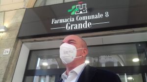 Salvetti inaugura la farmacia comunale n°8