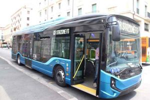 il nuovo autobus elettrico IVECO E-Way da 12 metri