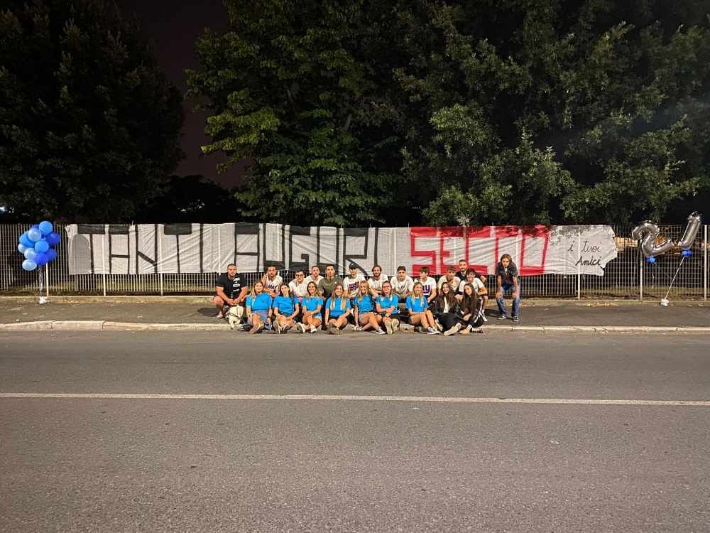 Buon 21° compleanno Alessandro (Il secco), gli amici non ti dimenticano