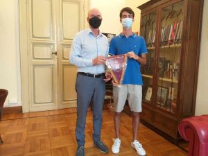 Salvetti incontra uno studente del Cecioni di ritorno da una esperienza ad Hong Kong