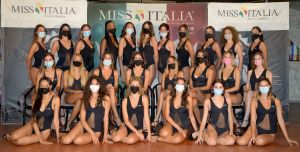 Miss-Italia--il-gruppo-delle-finaliste-regionali-di-miss-toscana-2021-ph--giovanni-rastrelli-stabbia