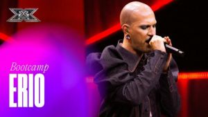 Erio guadagna la sedia ai Bootcamp X Factor 2021, Agnelli: "Sei unico" (Video)