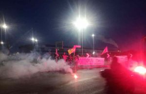 Sciopero dei portuali, Usb manifesta al ponte Genova