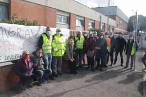 USB e lavoratrici dell'appalto pulizie Aamps in presidio