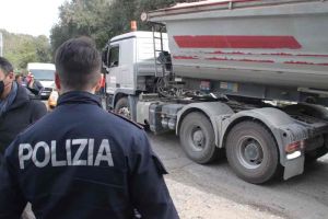 Limoncino camion bloccato