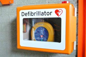 Defibrillatore donato da Tifosi Pielle trova posto alla Curva Sud, domani la collocazione