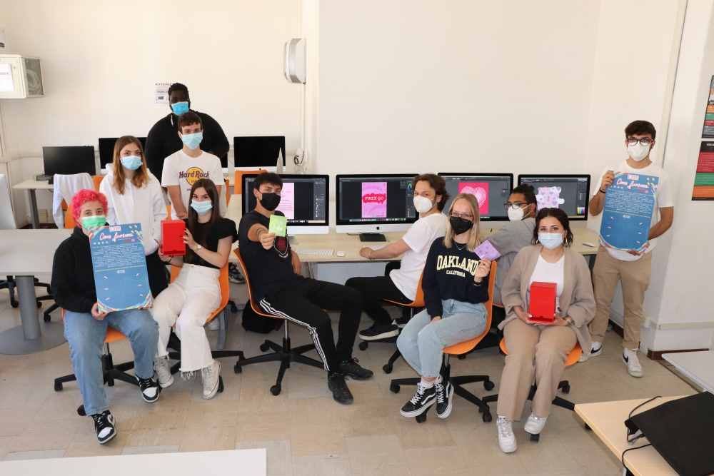 Al VespucciColombo arriva il TamponBox, pensato per le ragazze in