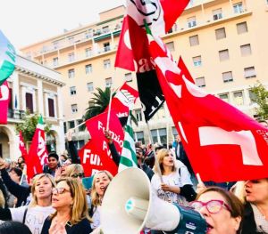 Immagine di archivio, manifestazione #giùlemanidalpascoli