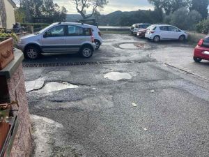 Gabbro, Enzo Calderone (FdI): "è urgente riqualificare il parcheggio di Via Togliatti e la strada che collega Gabbro con Nibbiaia"