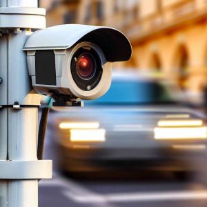 telecamera-strada-auto