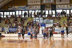 Precampionato, la Pielle tiene testa all'ambiziosa Trapani Shark