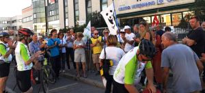 Chiudete l'inceneritore, attivisti e cittadini protestano davanti Aamps