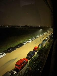 Via San Marino è un mare di fango, la denuncia di NO Cubone