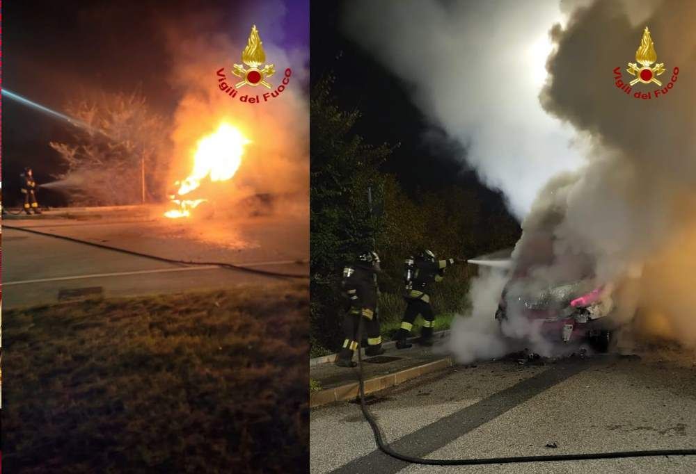 A fuoco furgone in via Impastato
