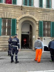 Sgomberata l'ex scuola materna Villa Cayes