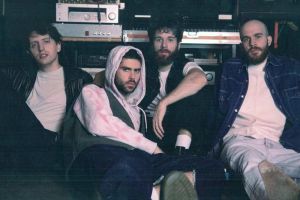 Giovani talenti musicali, al The Cage arrivano gli Iside