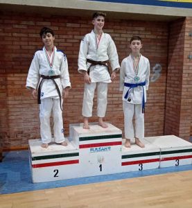 Medaglie e cinture nere per il Kodokan