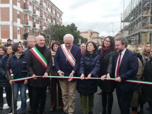 Salviano, inaugurato il nuovo ponte alla presenza di Salvetti, Giani e Monni (video)